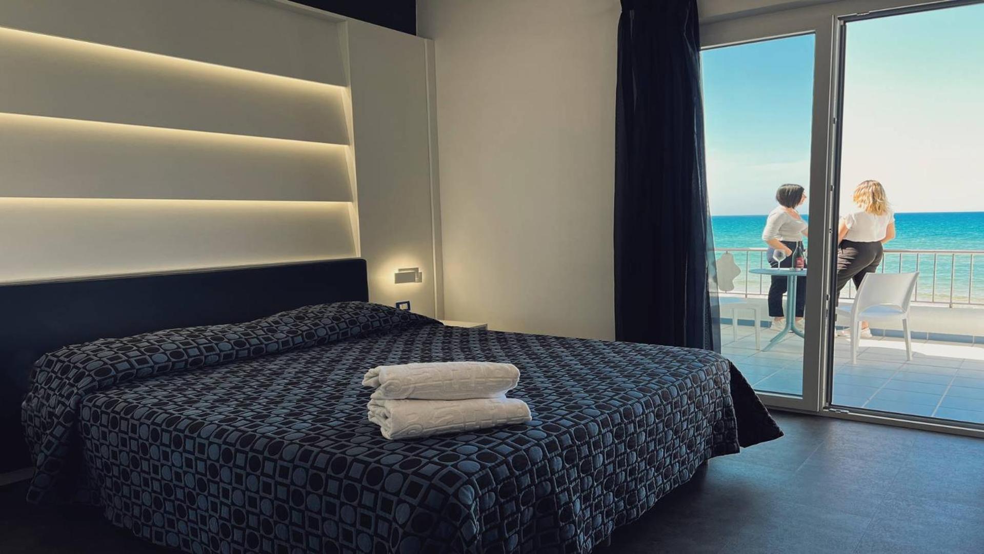 Hotel La Battigia Alcamo Marina Esterno foto