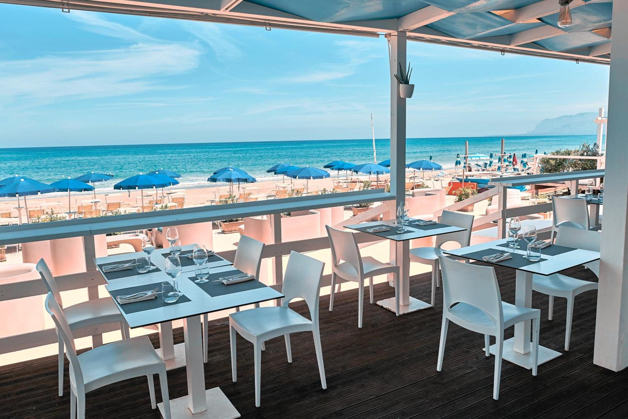 Hotel La Battigia Alcamo Marina Esterno foto