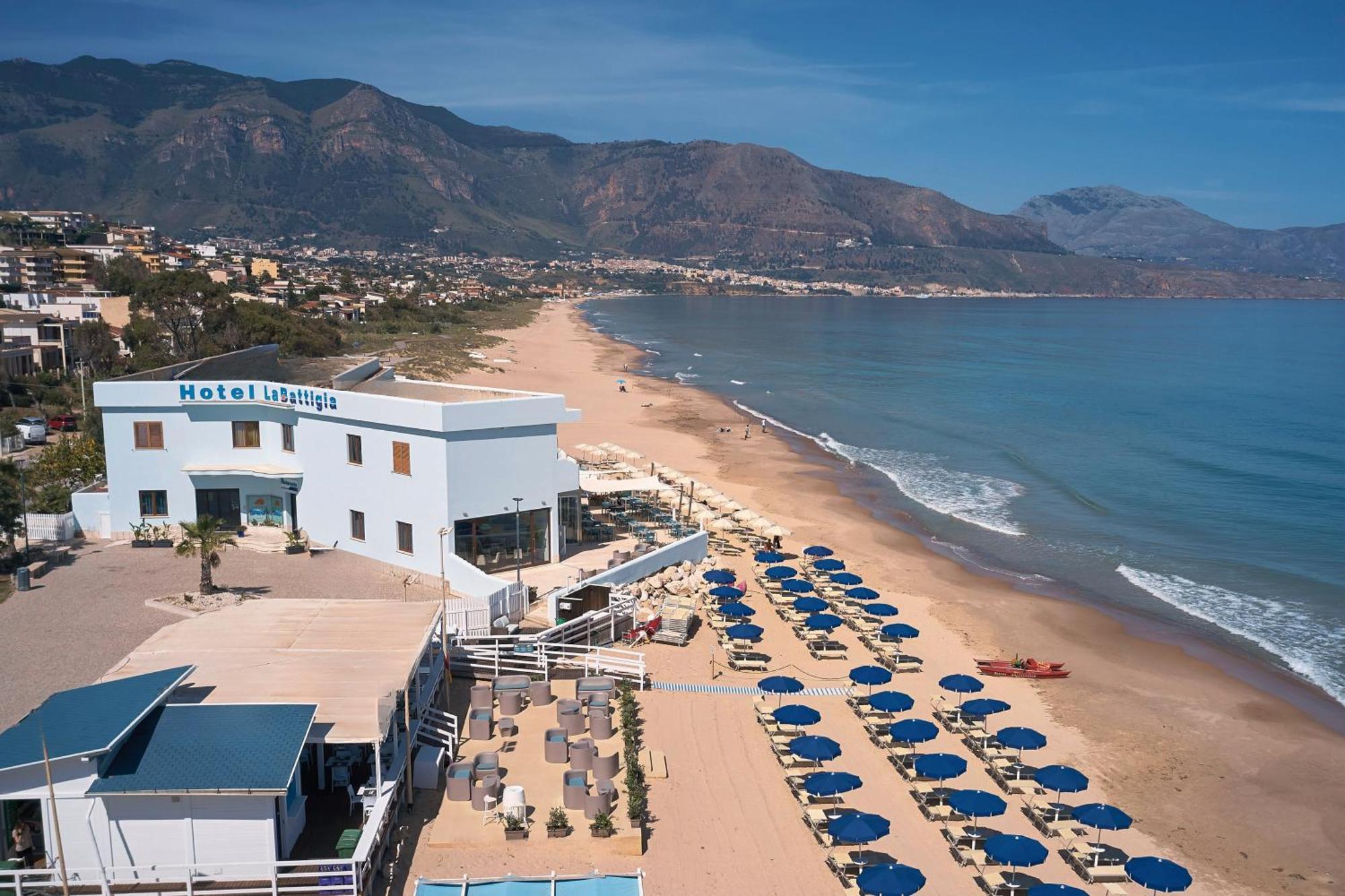 Hotel La Battigia Alcamo Marina Esterno foto