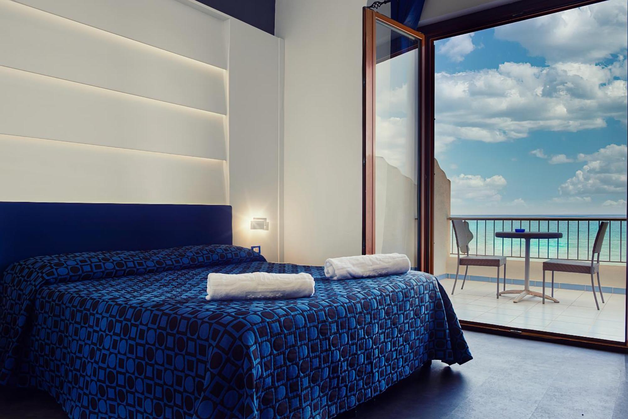 Hotel La Battigia Alcamo Marina Esterno foto